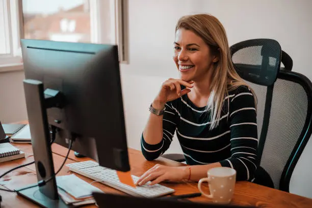 Klantenservice medewerker aan het werk