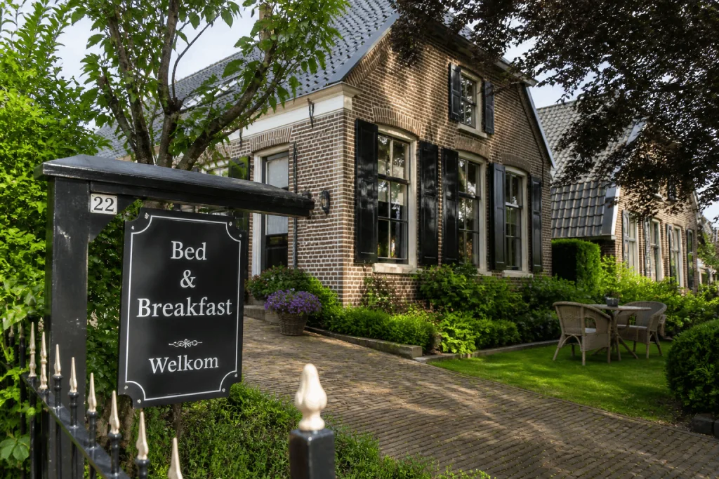 B&B
